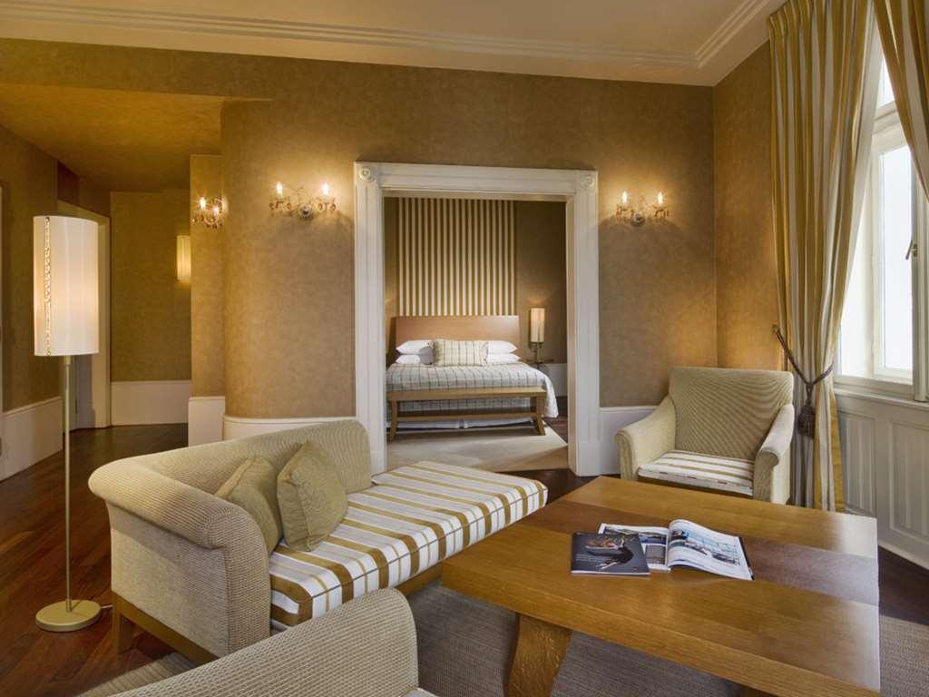 Mamaison Hotel Riverside Prága Szoba fotó A suite at the Hotel