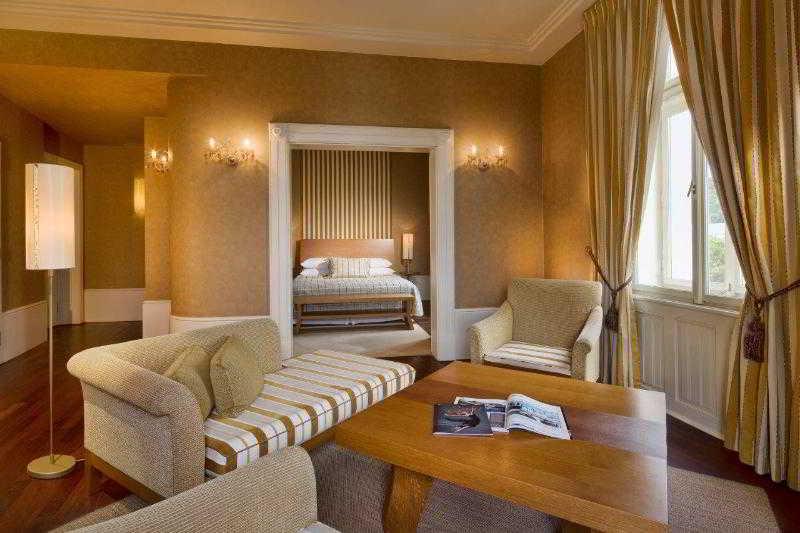 Mamaison Hotel Riverside Prága Kültér fotó Suite